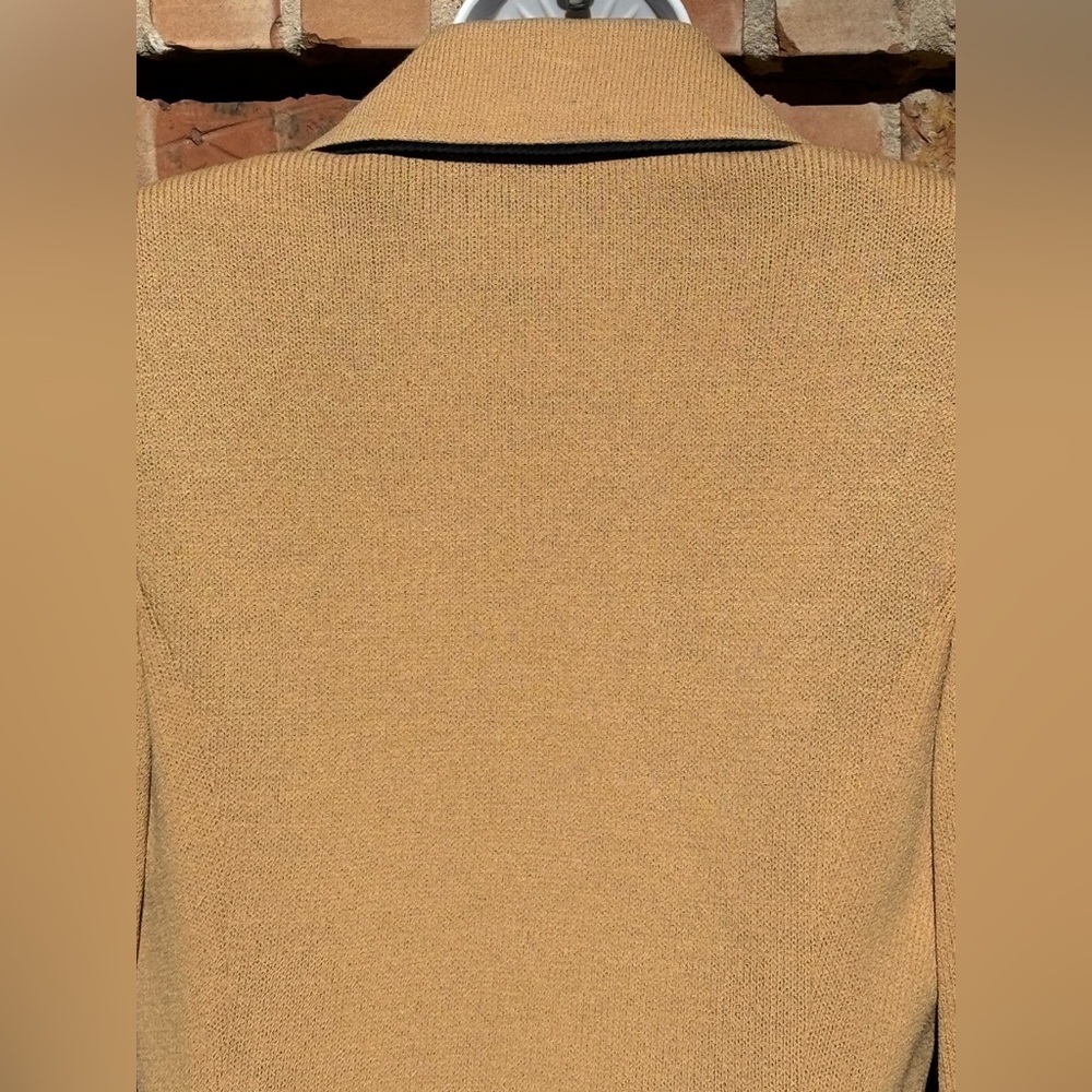 St.John Collection by Marie Gray,Tan Knit Jacket W/ Black Trim,Gold Buttons SZ 6 - Picture 7 of 12